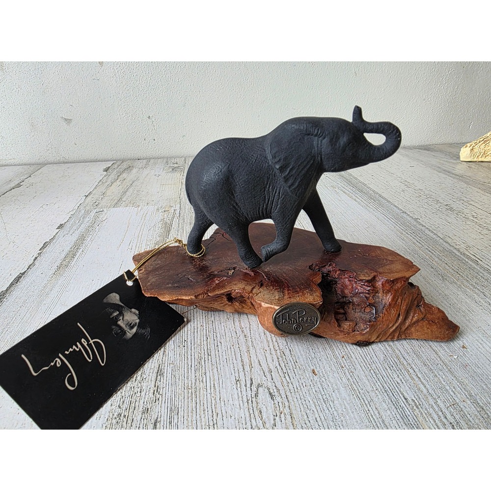 John Perry elephant wood statue‎ figurine pullucida African
